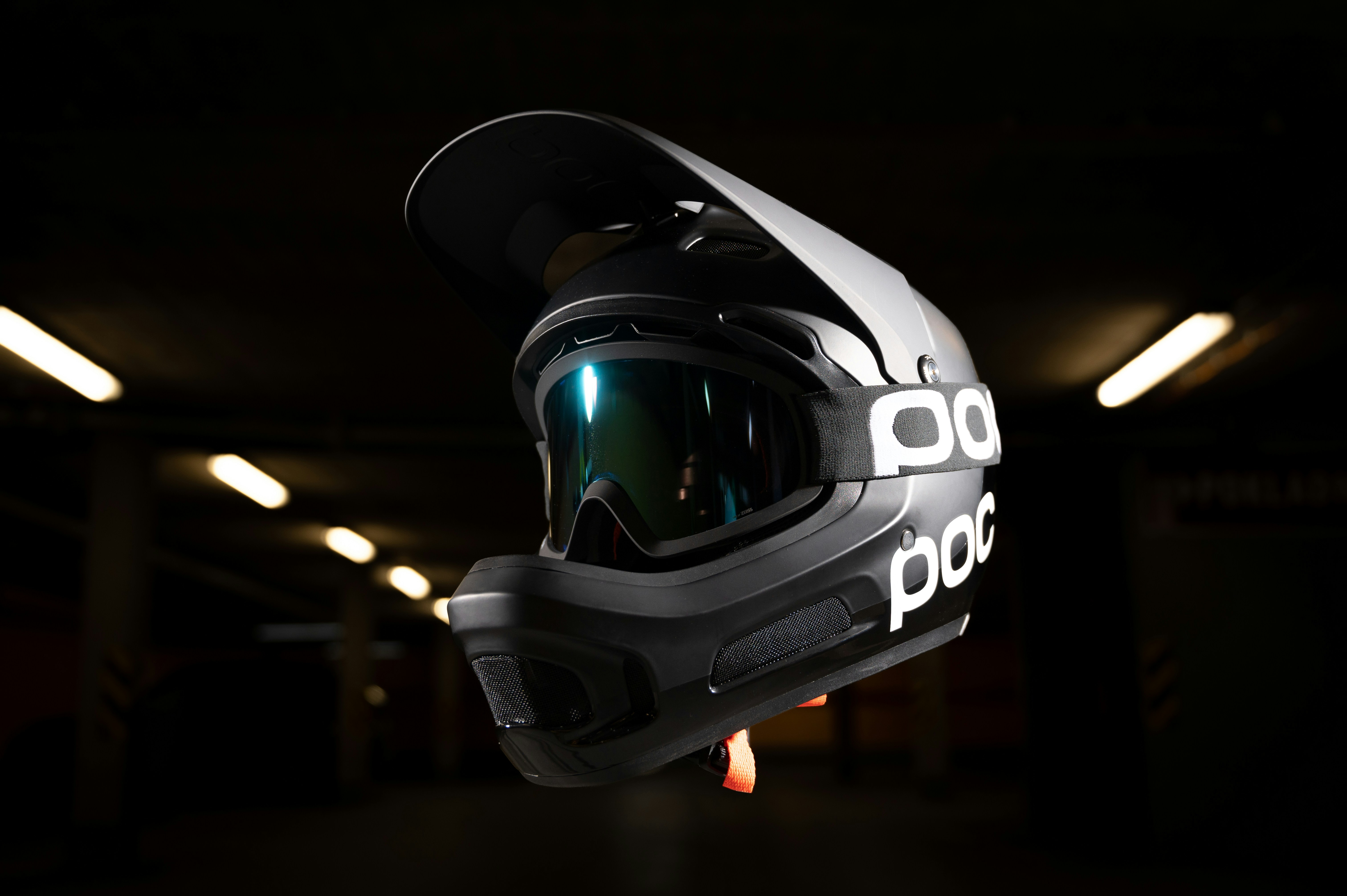 GEAR UP.
RIDE BOLD.